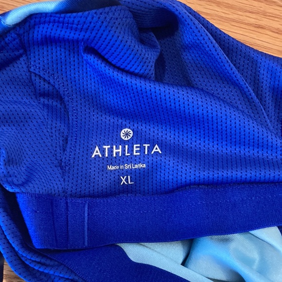 Athleta XL Optimism tank - Picture 5 of 7